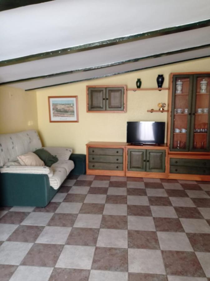 Apartamento Turistico Antigua Universidad Almagro Esterno foto