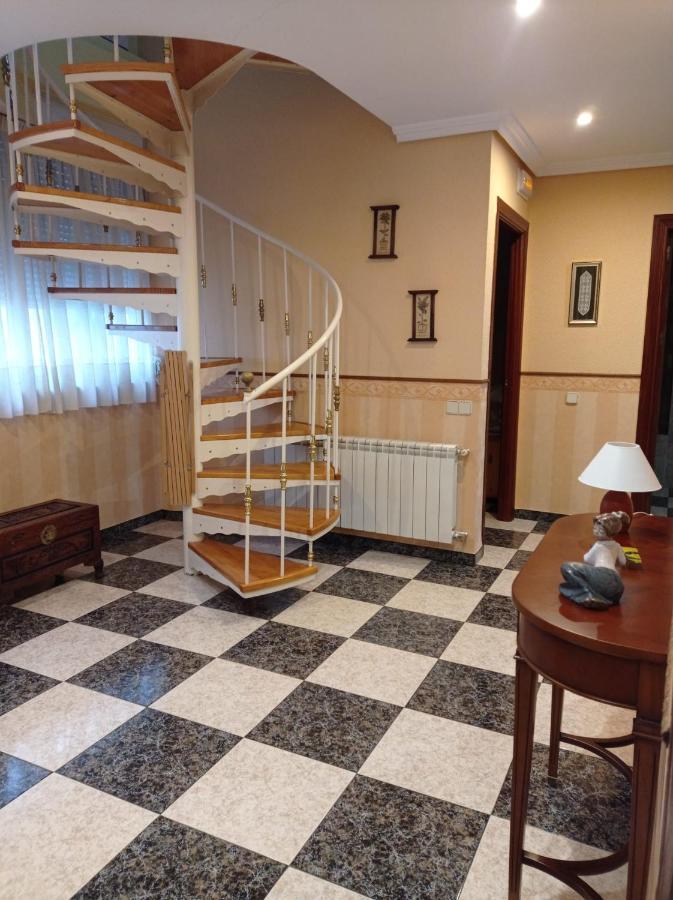 Apartamento Turistico Antigua Universidad Almagro Esterno foto